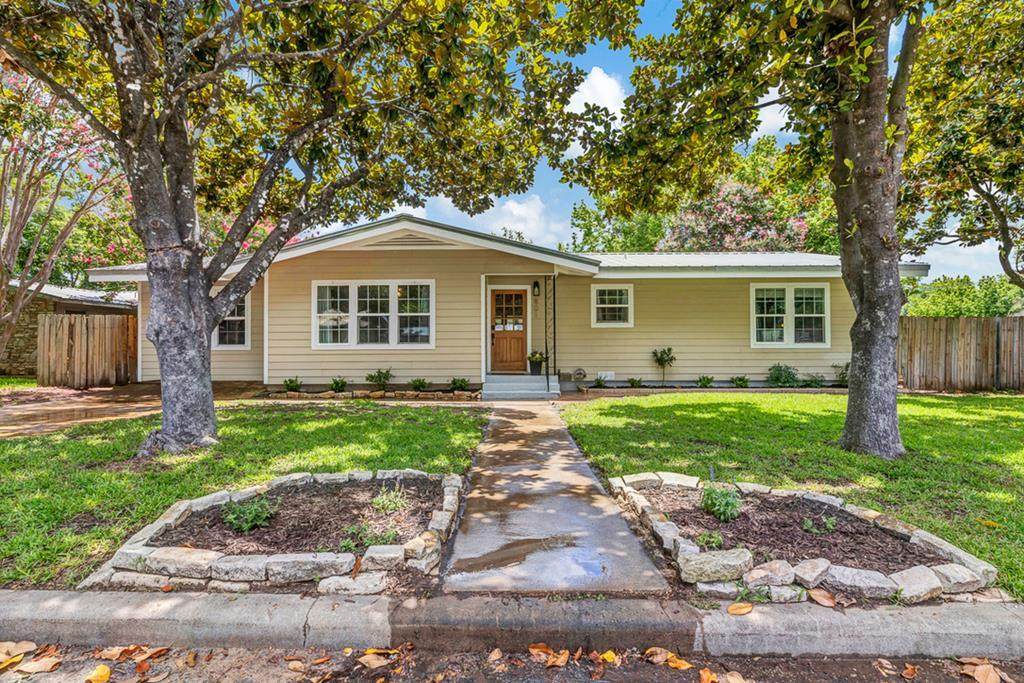 801 Edison St - Photo 1