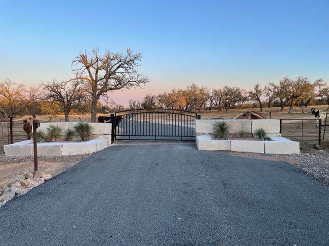 8705 State Hwy 16 - Photo 1
