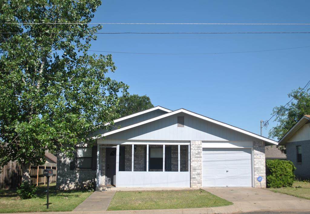 204 Green Meadows Lane - Photo 1
