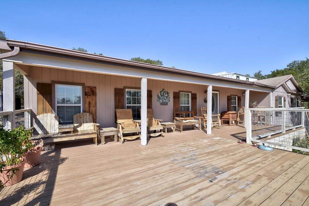 1085 Forest View Dr - Photo 1