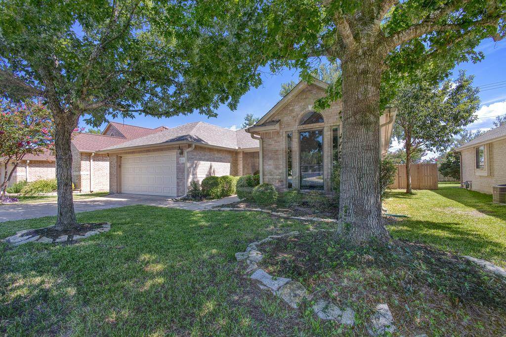 323 Chase Oaks Place - Photo 1