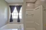 403 East Banks Street - Photo 15