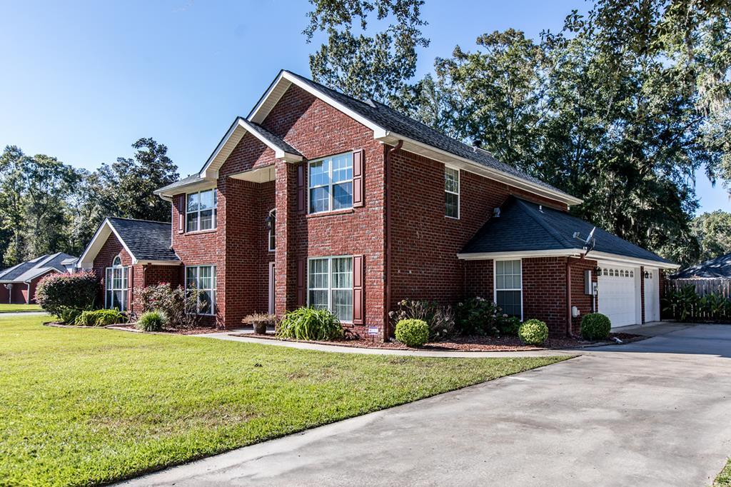 12 Lambert Court - Photo 1