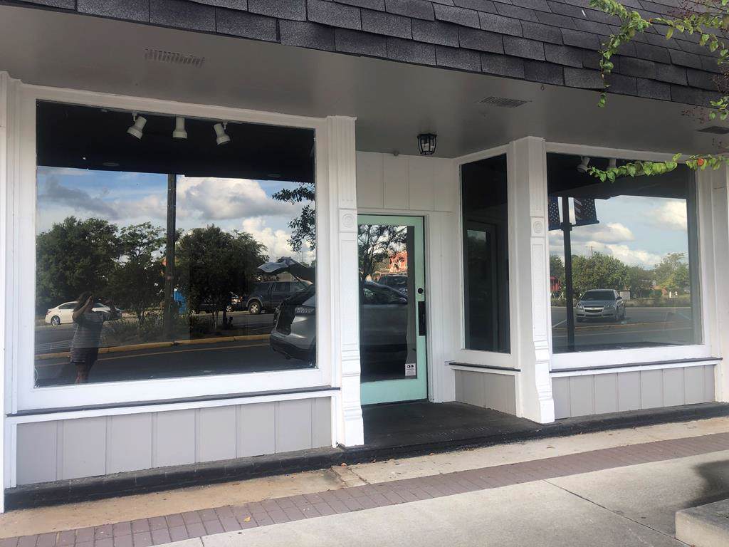 124 Sw Broad Street - Photo 1