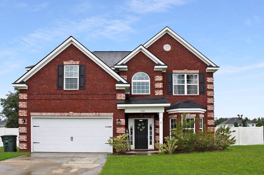 608 Red Oak Lane - Photo 1