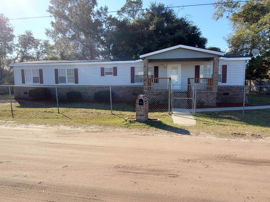 190 Scattered Oaks Road - Photo 1
