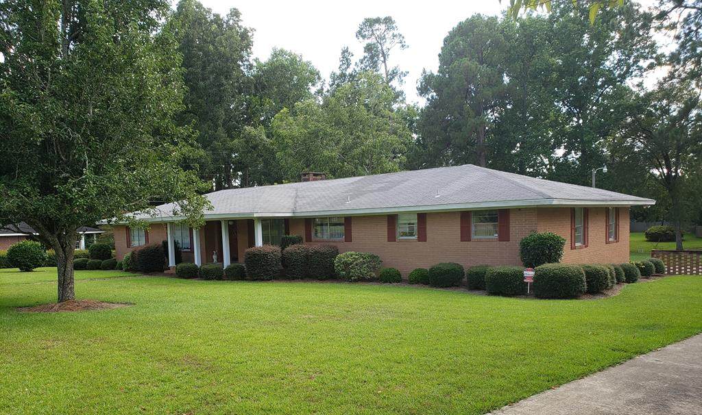 104 Edgewood Road - Photo 1