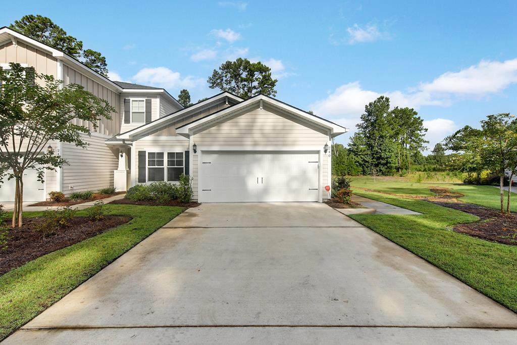 240 Lake Lily Drive - Photo 1