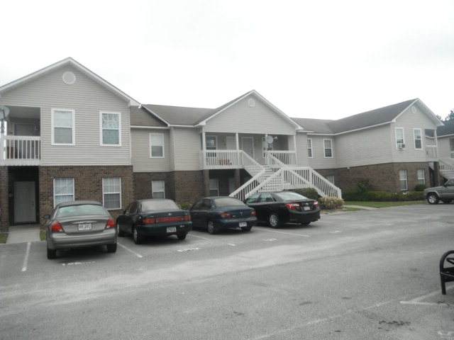 350-126 Beverly Street - Photo 1