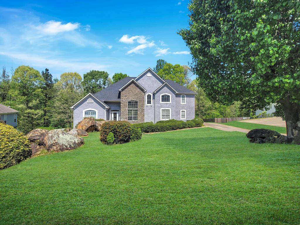 809 Deerwood Drive - Photo 1