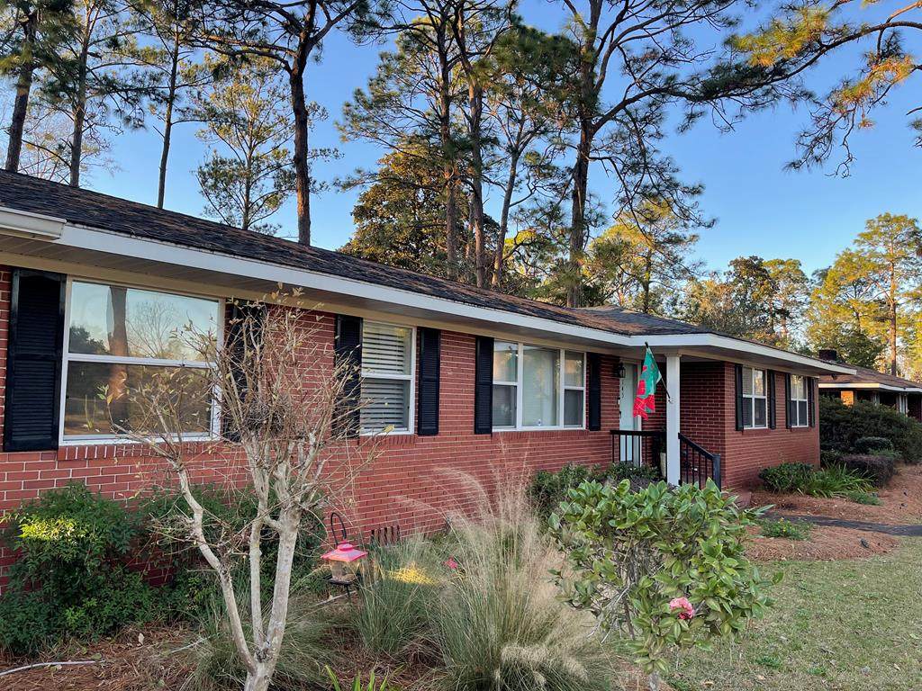 145 Drennon Drive - Photo 1