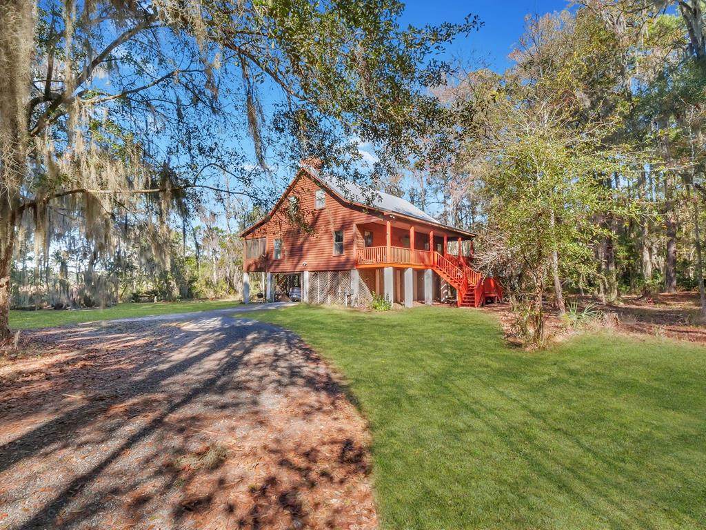 1525 Black Island Road - Photo 1
