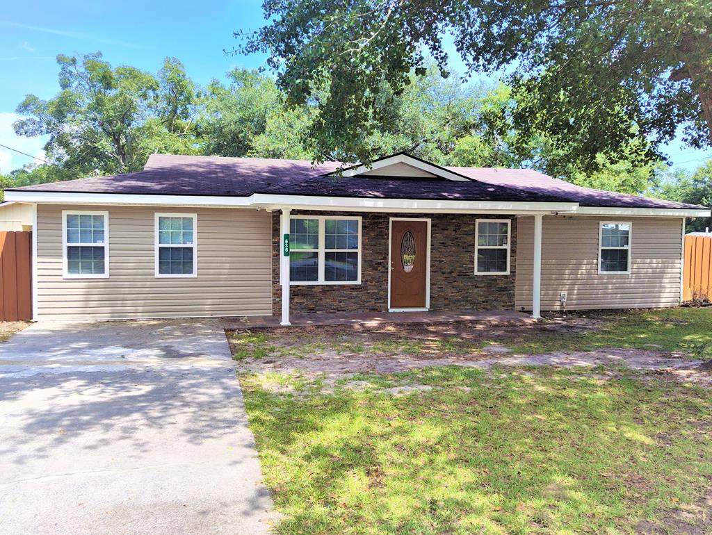 636 2nd Street - Photo 1