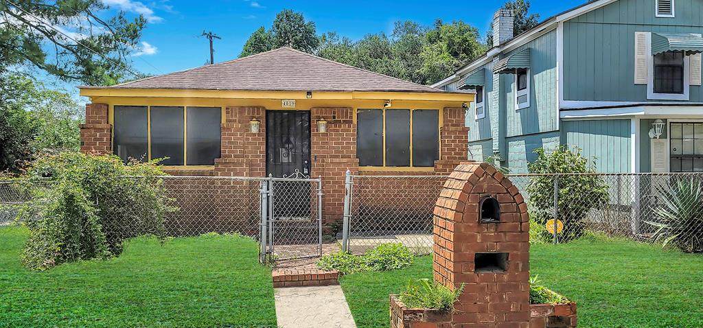 4019 Campbell Street - Photo 1