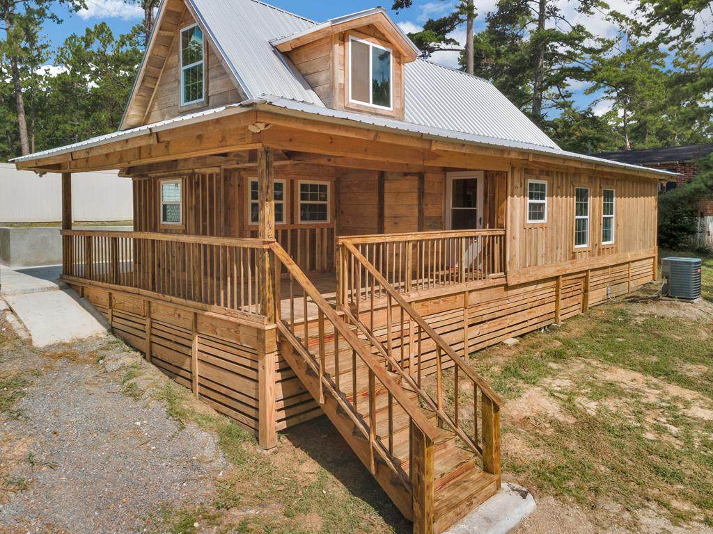 300 Willow Road - Photo 1