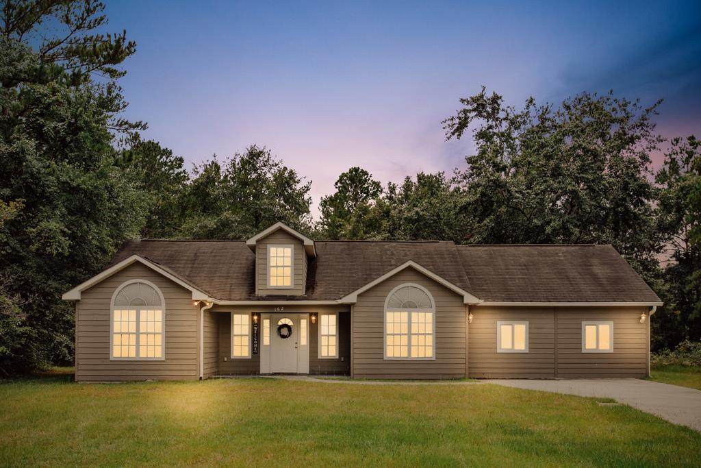 162 Randy Court - Photo 1