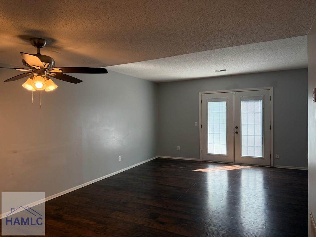 https://bt-photos.global.ssl.fastly.net/hinesville/orig_boomver_1_158432-2.jpg