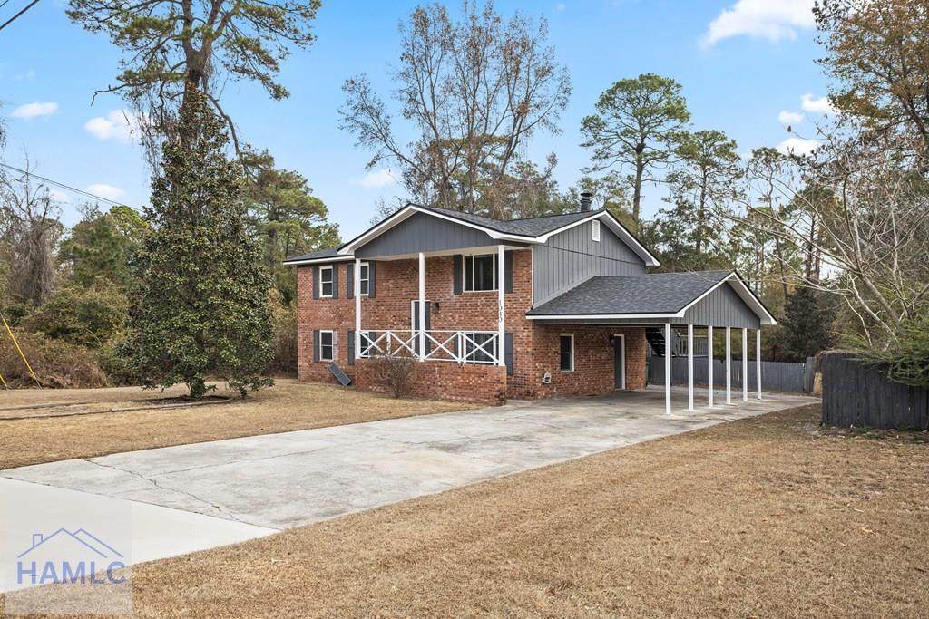 1040 Live Oak Drive - Photo 1