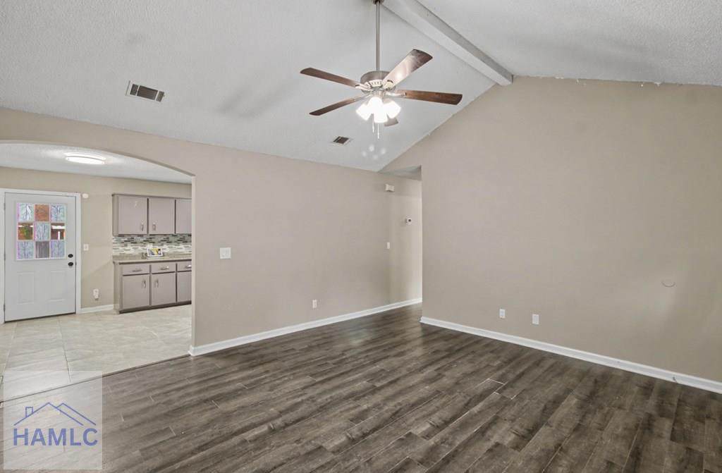 https://bt-photos.global.ssl.fastly.net/hinesville/orig_boomver_1_166665-2.jpg