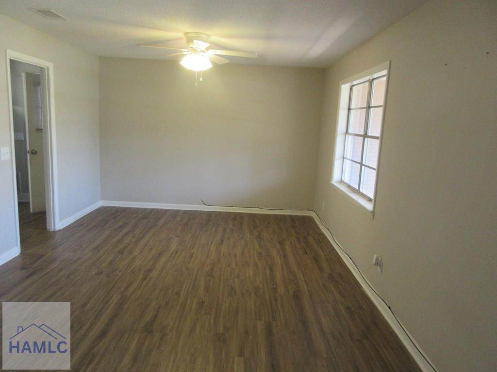https://bt-photos.global.ssl.fastly.net/hinesville/orig_boomver_1_166807-2.jpg
