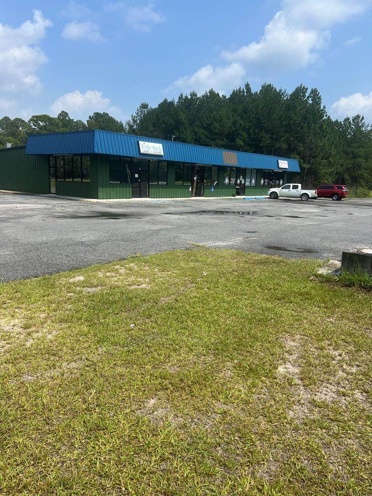 5195 Highway 196 West - Photo 1