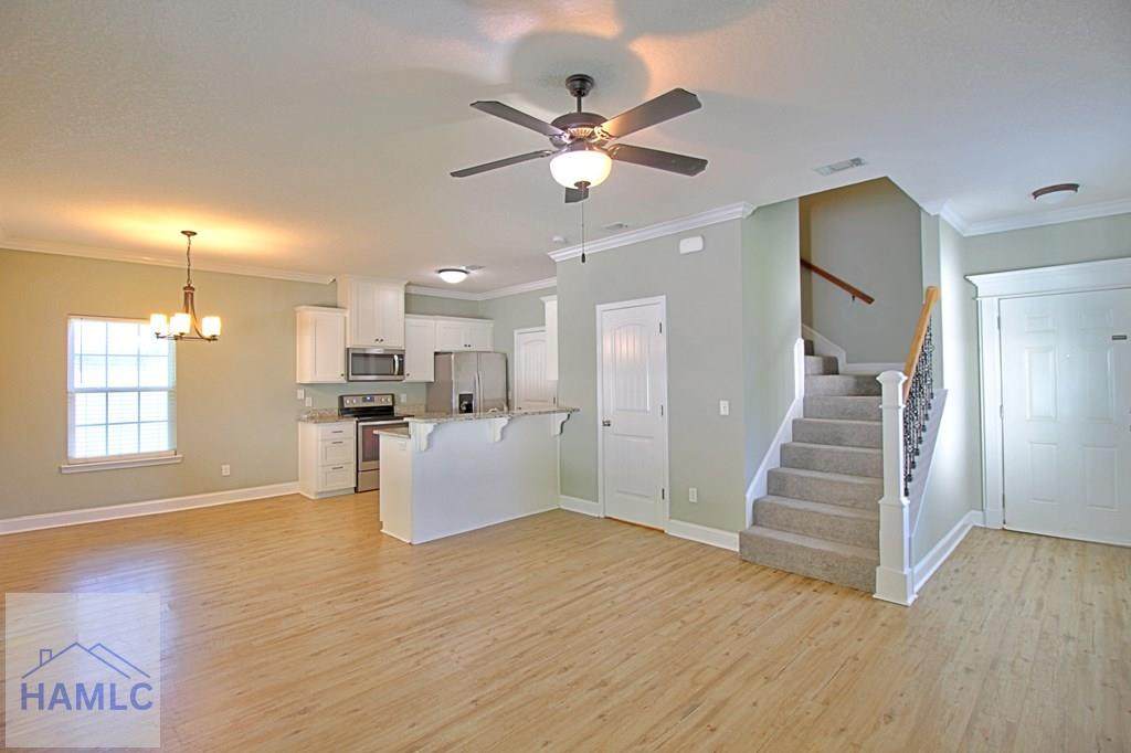 https://bt-photos.global.ssl.fastly.net/hinesville/orig_boomver_1_166952-2.jpg