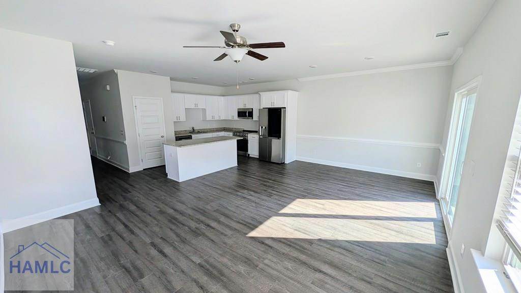 https://bt-photos.global.ssl.fastly.net/hinesville/orig_boomver_1_169016-2.jpg