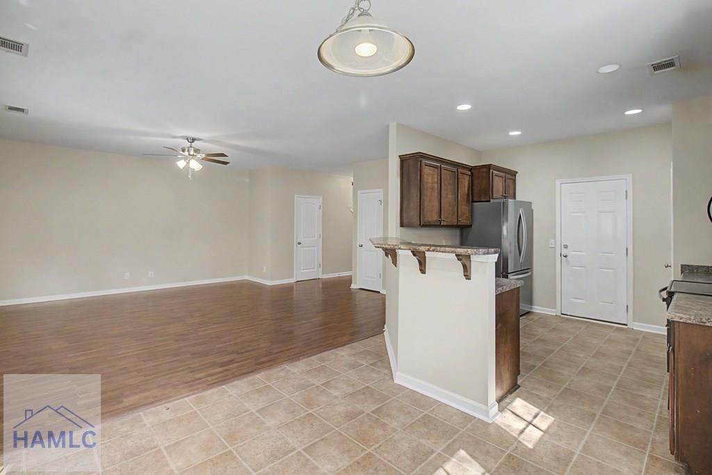https://bt-photos.global.ssl.fastly.net/hinesville/orig_boomver_1_169311-2.jpg