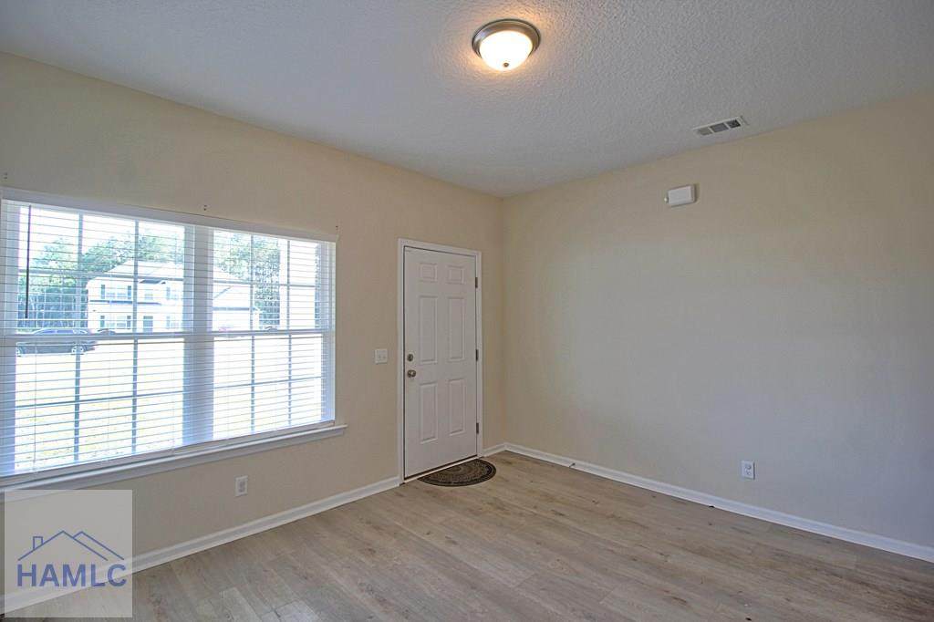https://bt-photos.global.ssl.fastly.net/hinesville/orig_boomver_1_169415-2.jpg