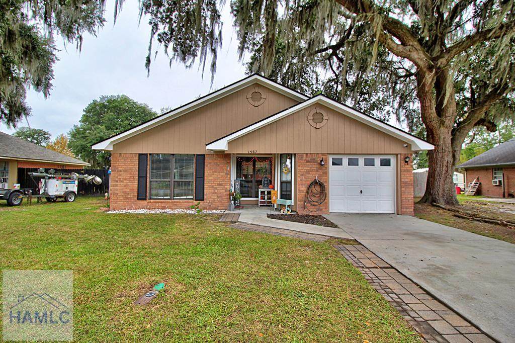 1567 Pendleton Drive - Photo 1