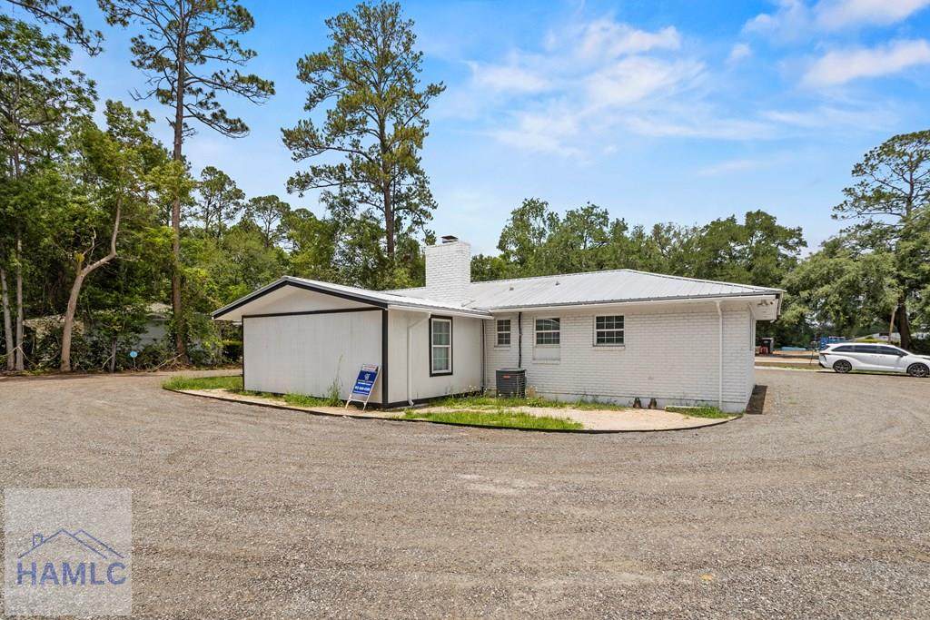 https://bt-photos.global.ssl.fastly.net/hinesville/orig_boomver_1_170212-2.jpg