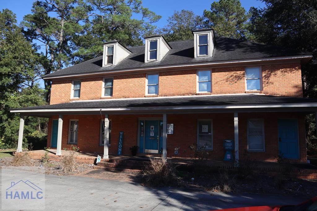 576 West Oglethorpe Highway - Photo 1