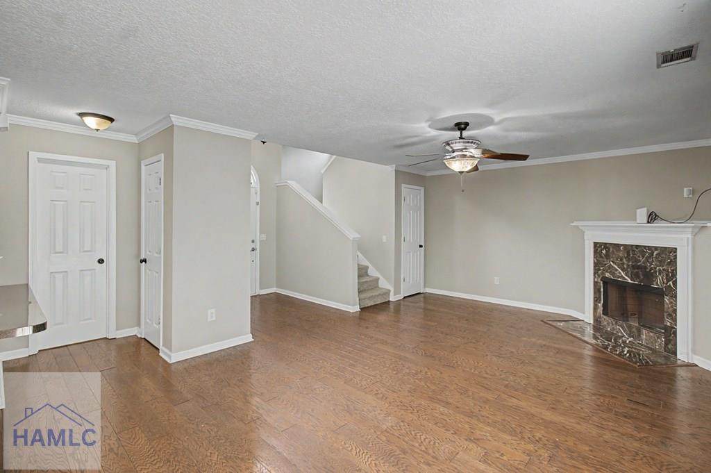 https://bt-photos.global.ssl.fastly.net/hinesville/orig_boomver_1_171050-2.jpg
