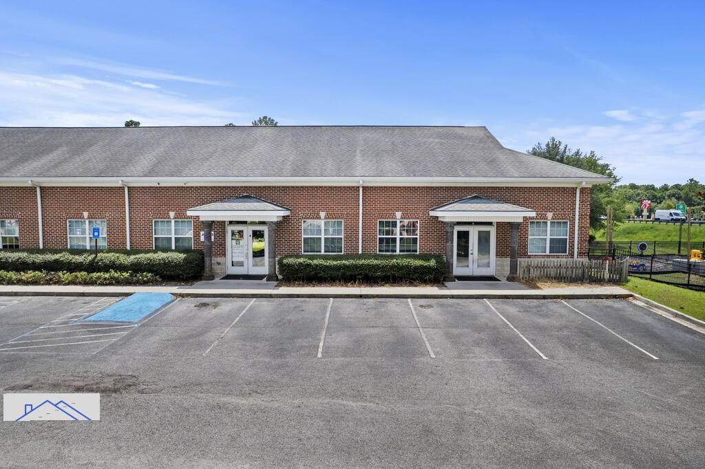 https://bt-photos.global.ssl.fastly.net/hinesville/orig_boomver_1_171209-2.jpg