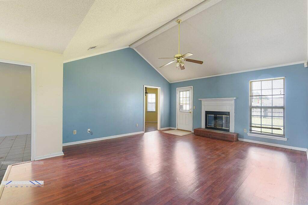 https://bt-photos.global.ssl.fastly.net/hinesville/orig_boomver_1_171369-2.jpg