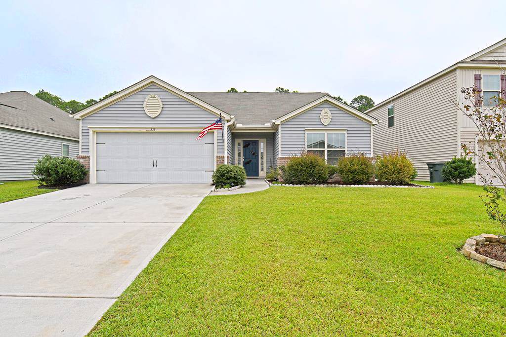329 Connor Court - Photo 1