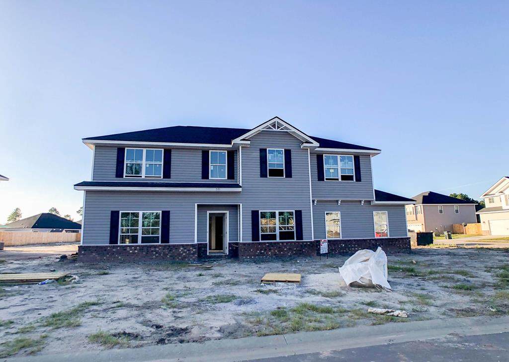 49 Thorp Circle - Photo 1