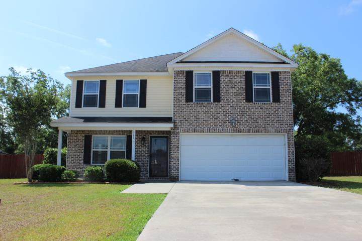 122 Auburn Circle - Photo 1