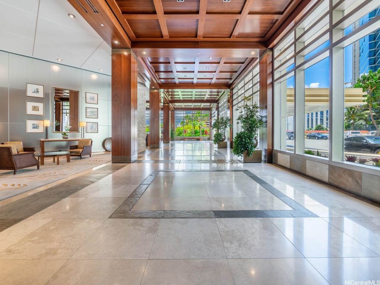 1177 Queen Street - Photo 1