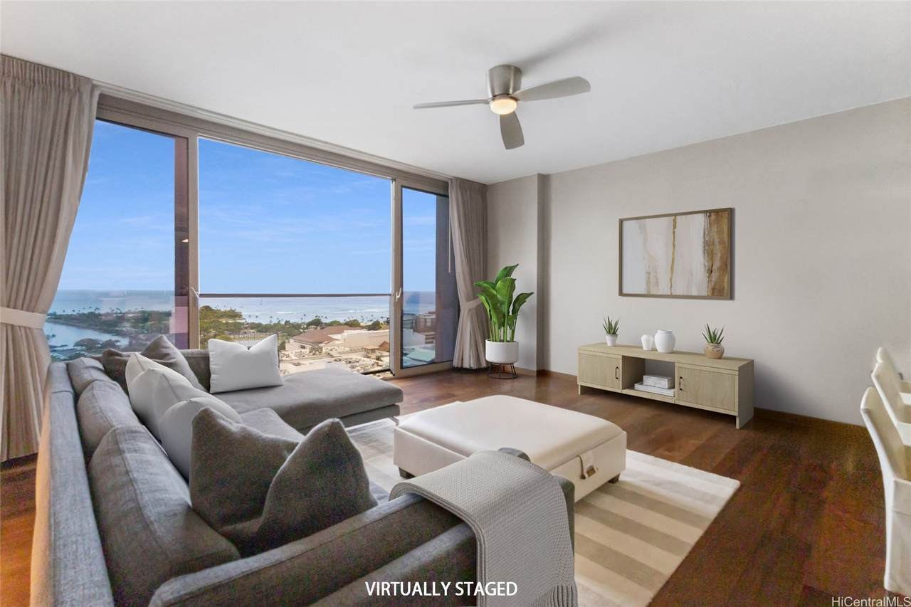 1555 Kapiolani Boulevard - Photo 1