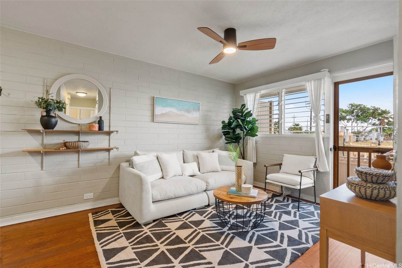 75 Kihapai Street - Photo 1