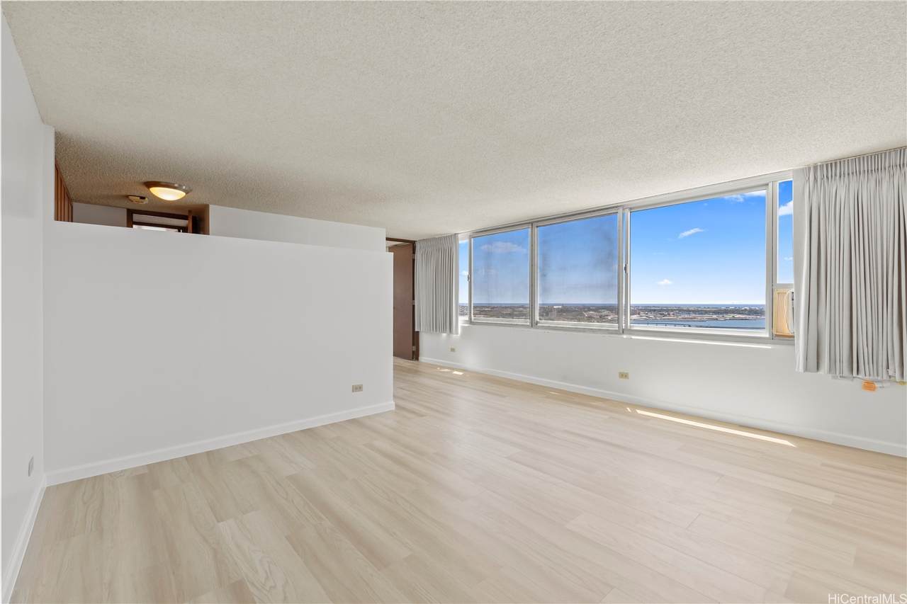 98-288 Kaonohi Street - Photo 1