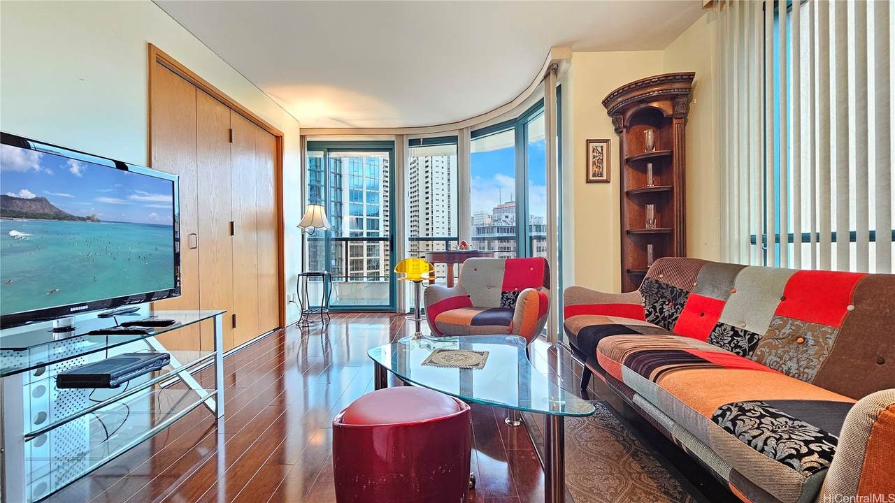 1888 Kalakaua Avenue - Photo 1