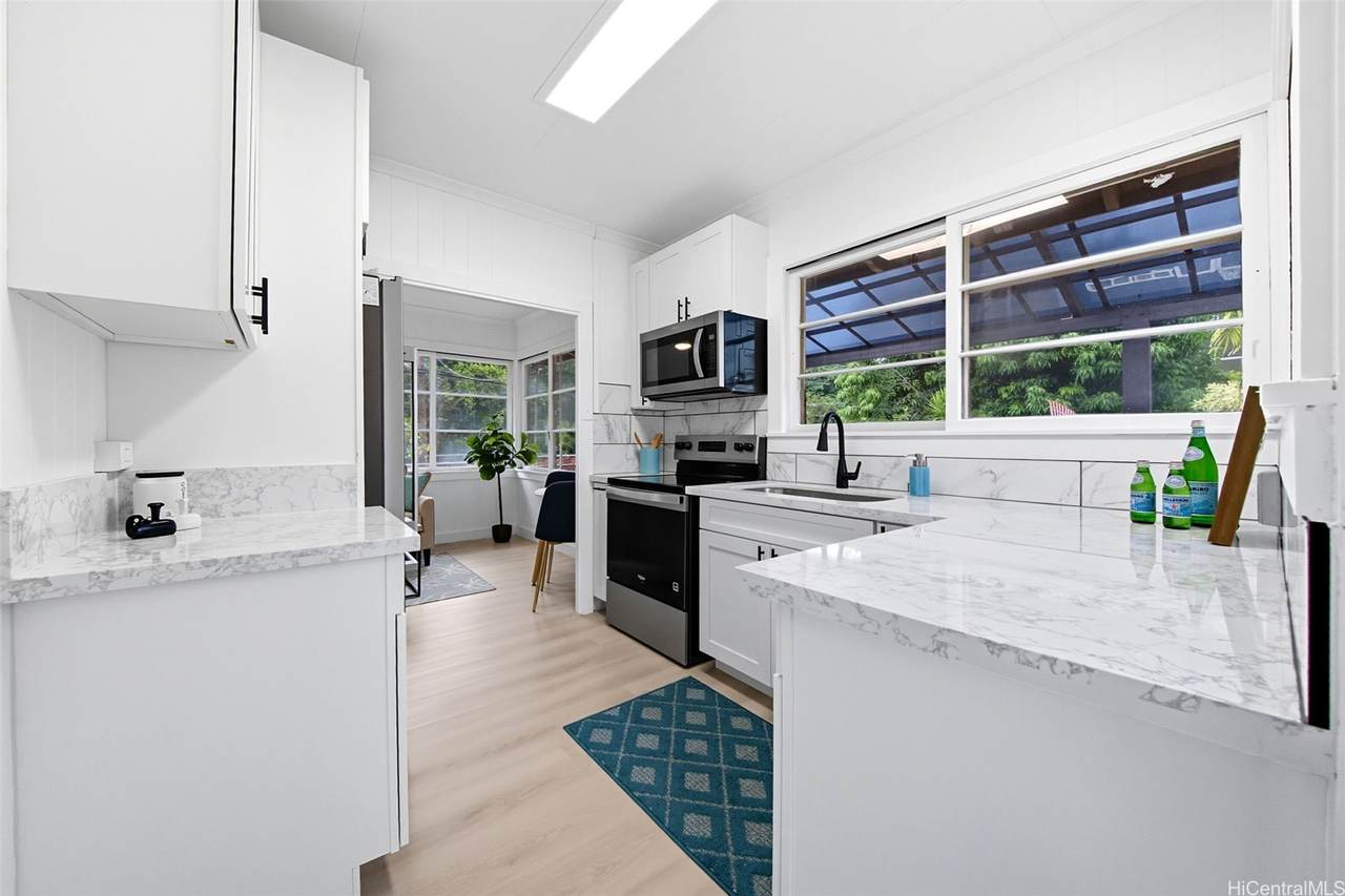 1273 California Avenue - Photo 1