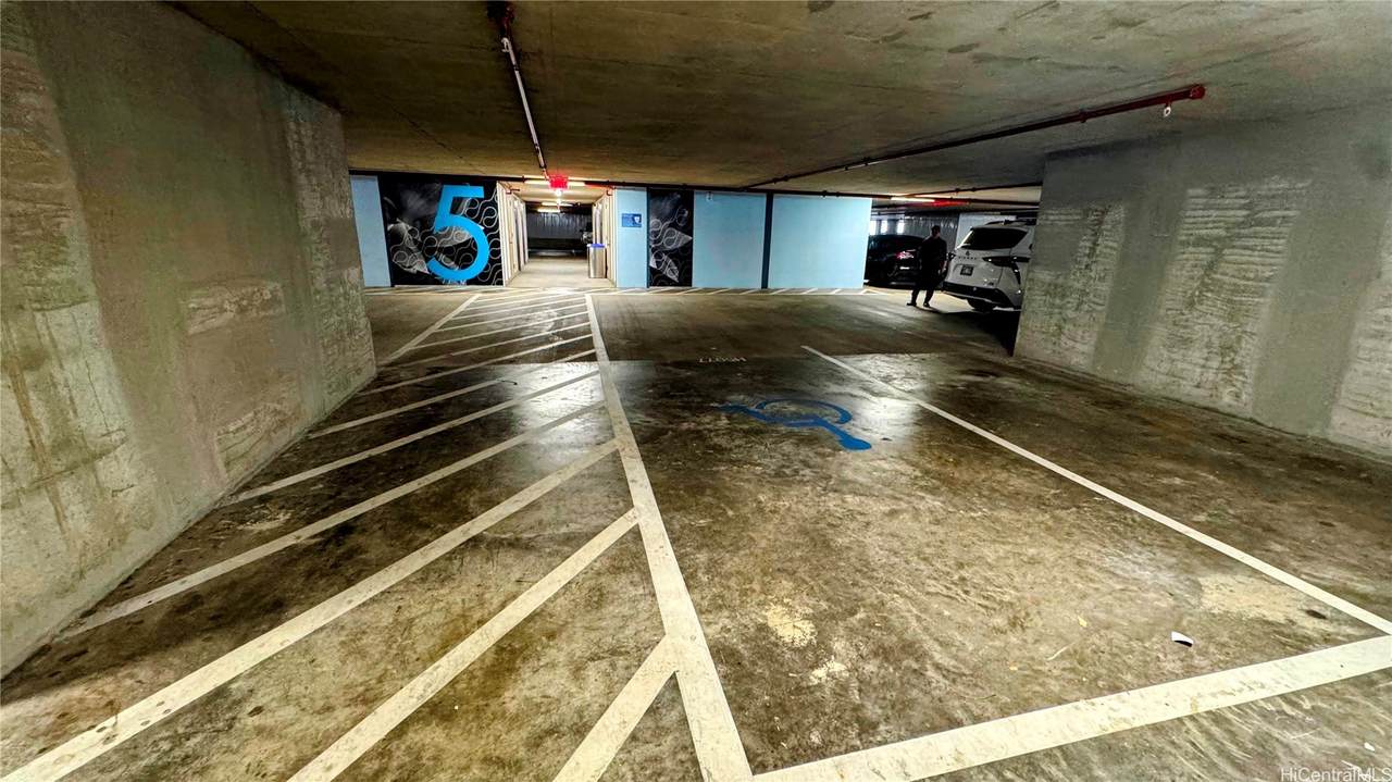 888 Kapiolani Boulevard - Photo 1