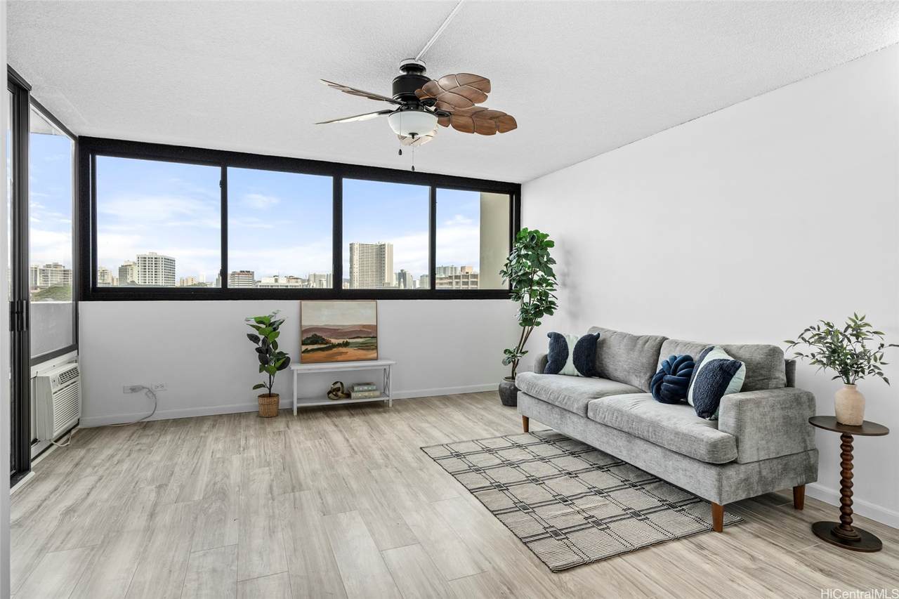 1571 Piikoi Street - Photo 1