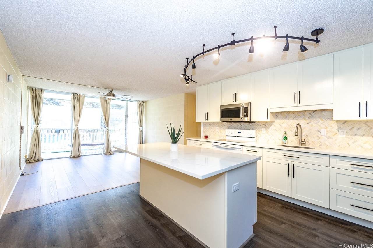 95-273 Waikalani Drive - Photo 1