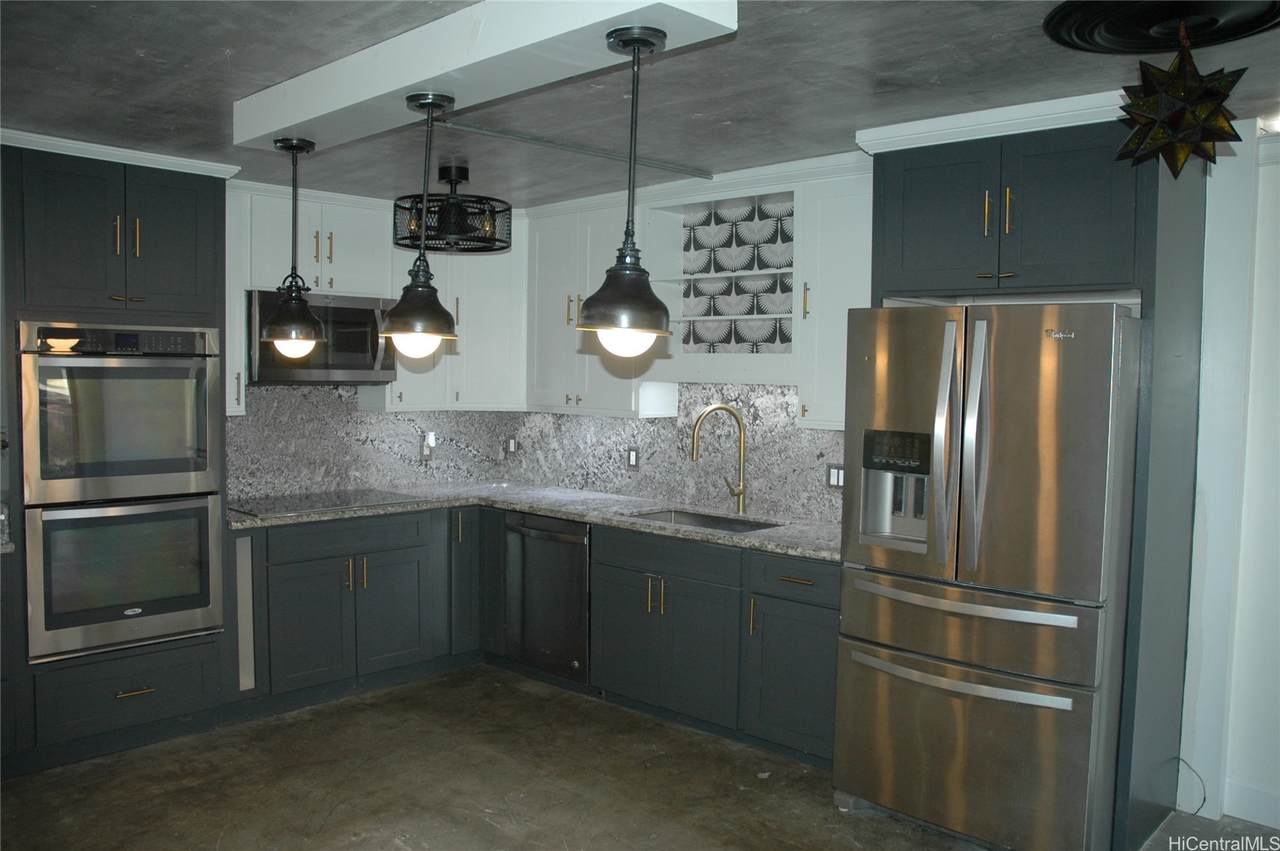 60 Beretania Street - Photo 1