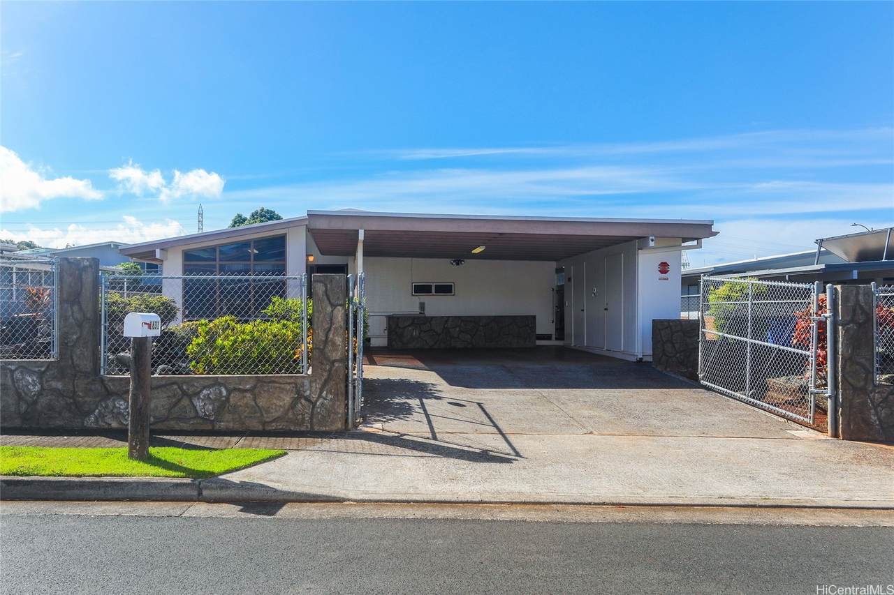 1631 Hoohulu Street - Photo 1