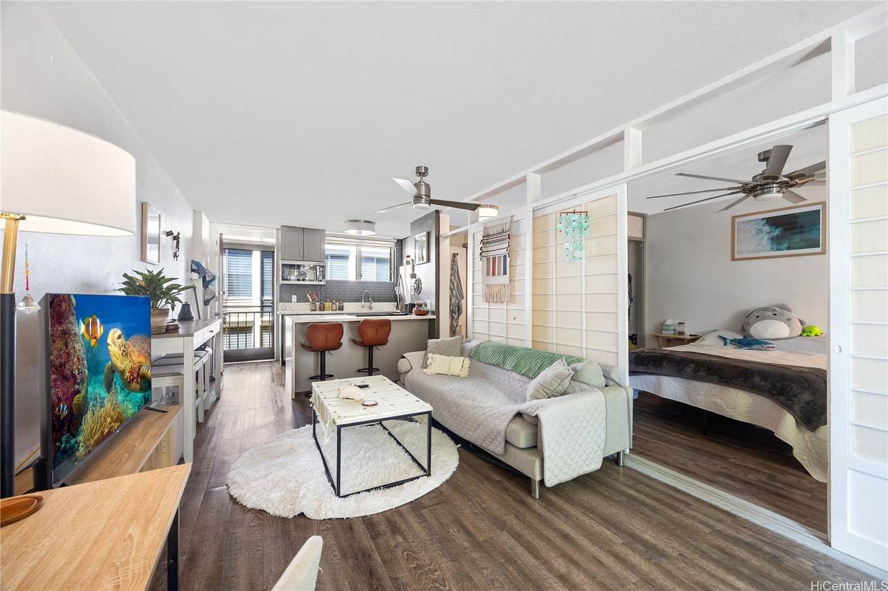 1505 Kewalo Street - Photo 1